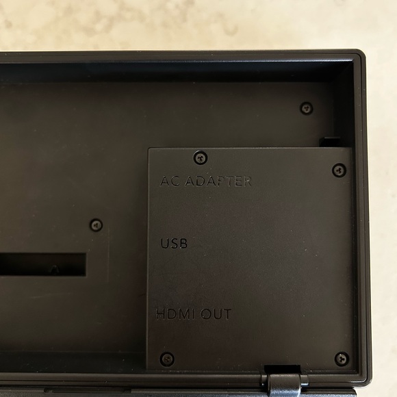 Nintendo Switch - Hardshell Case - Pro-controller - dock - Picture 9 of 13